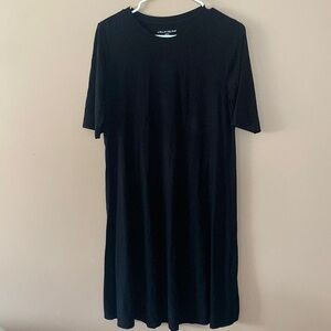 A Pea in the Pod Basic Black Tee Dress
